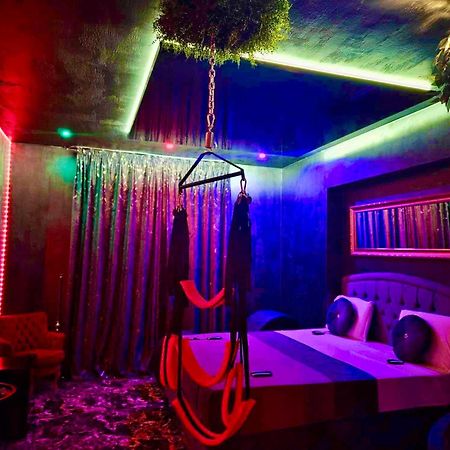 Love Room Bucureşti Eksteriør bilde
